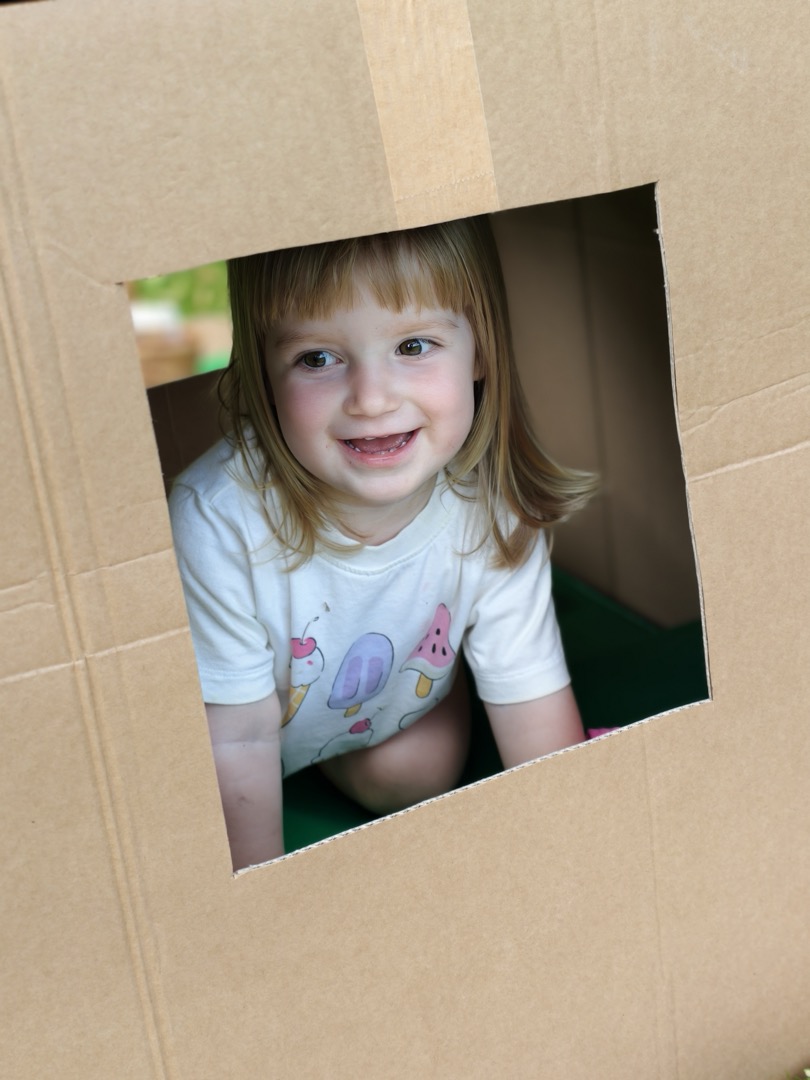 Protected: Luise Spielen Im Garten